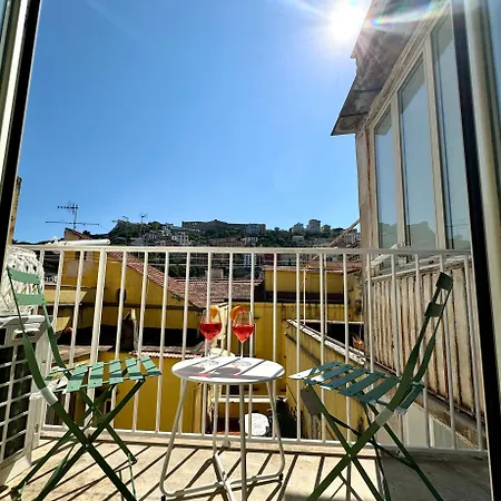 Montesanto Charm Centro Storico *